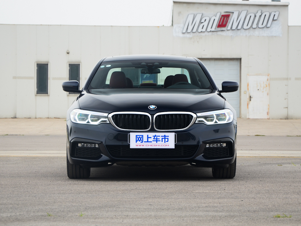 宝马5系 图片