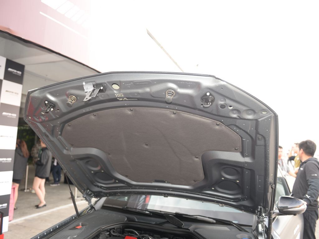 奔驰E级AMG 图片