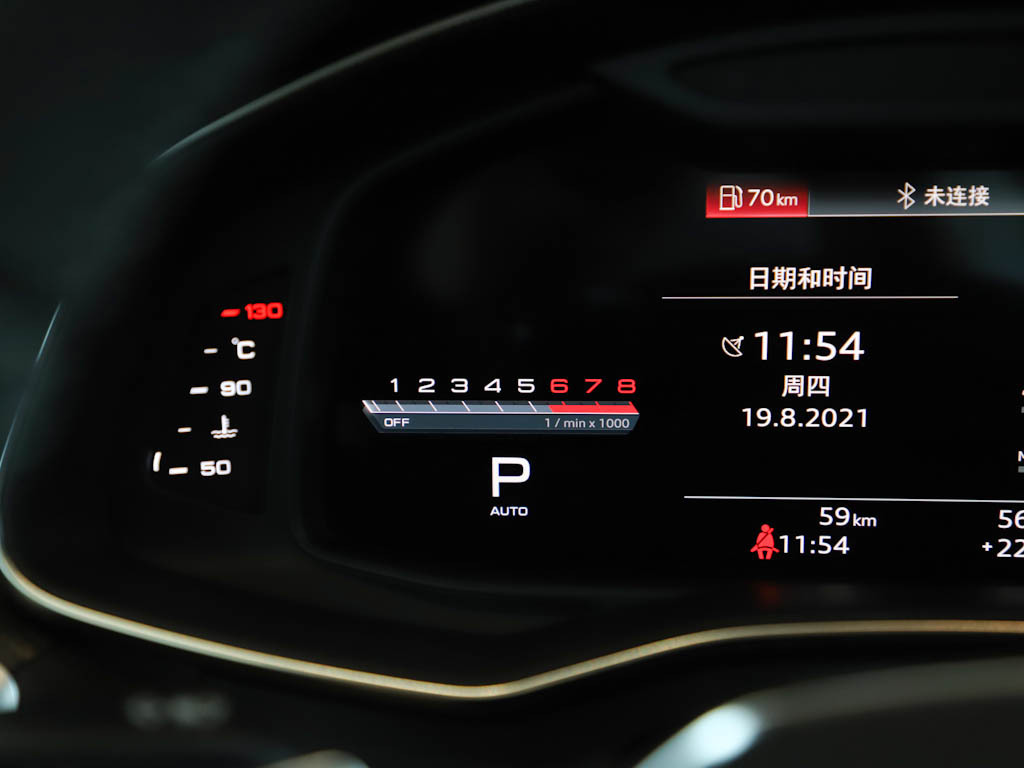 奥迪S6 图片