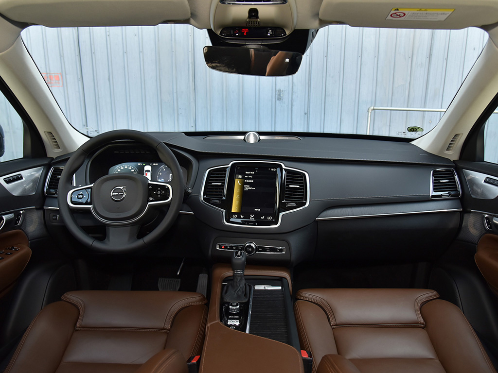 沃尔沃XC90 图片
