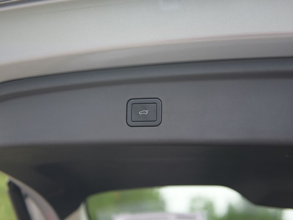 魏牌 VV6 图片