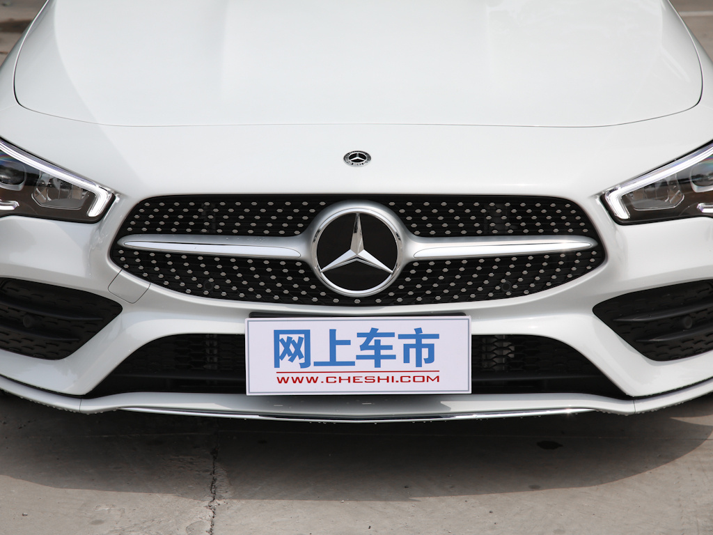 奔驰CLA 图片