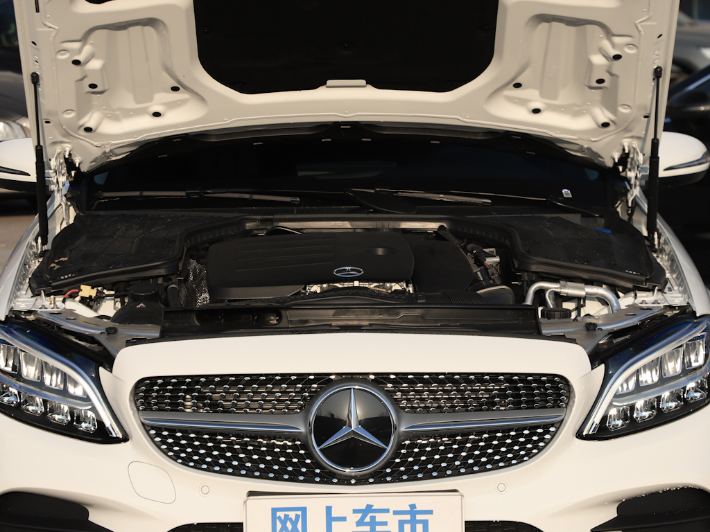 奔驰C级 图片