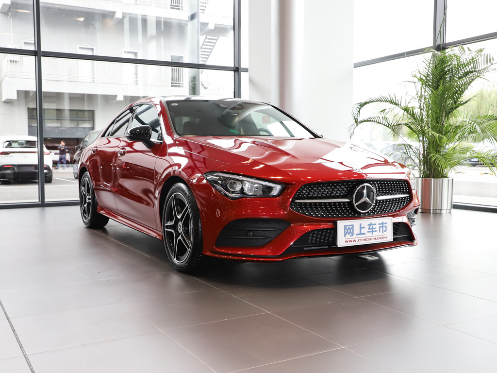 奔驰CLA 图片