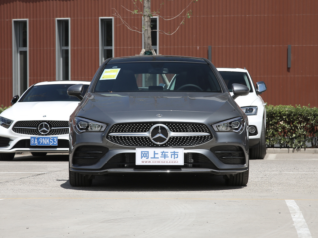 奔驰CLA 图片