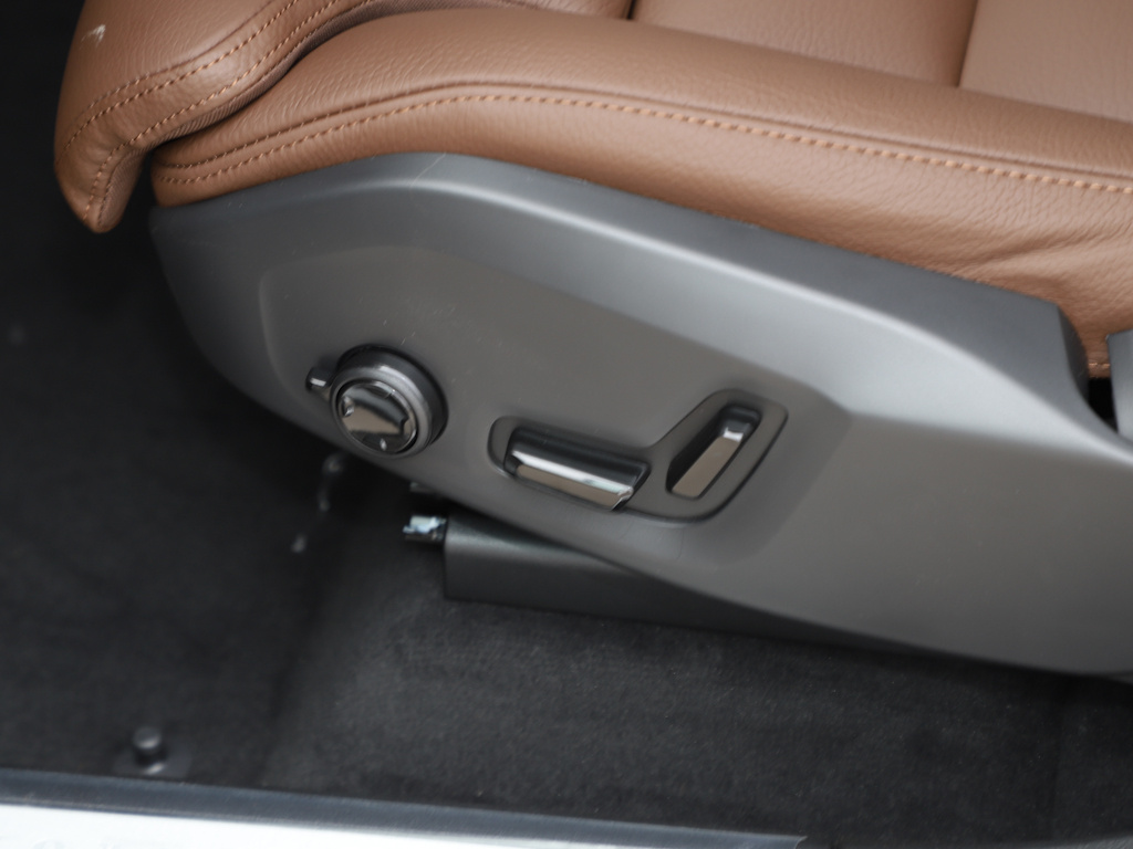 沃尔沃XC60 图片