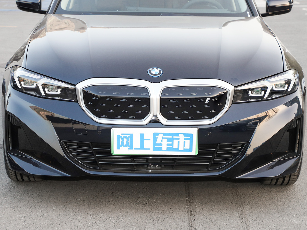 宝马i3 图片