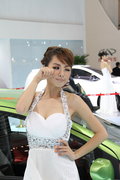 同悦 2010北京车展 车模美女图片