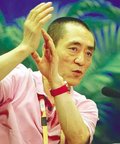 张艺谋与车