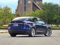 MODEL X 圖片