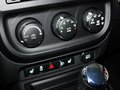 指南者(进口) JEEP-指南者-2.4豪华导航型2011款图片
