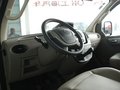 新途V80 2011款 2.5T MT 短轴中顶尊杰版图片