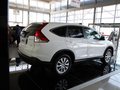 东风本田  CR-V 2.0L AT 车辆右侧尾部视角