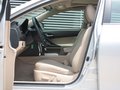 一汽丰田  锐志 2.5V AT 驾驶席座椅正视图