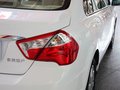 启辰D50 2012款 D50 1.6L MT 尊贵版图片