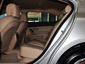 荣威950 2.0L 自动 典雅版 2012款图片