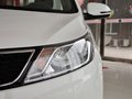 起亞K2 2012款 K2三廂 1.4L MT GLS紀念版圖片
