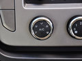 新途V80 2014款 2.5T 手动 商杰版长轴中顶图片