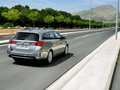 Auris Touring Sports 2013款图片