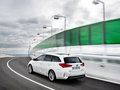 Auris Touring Sports 2013款图片