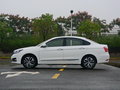 东风风神E70 图片