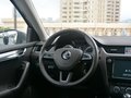 明锐 图片