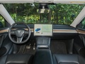 Model Y 图片