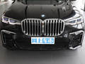 宝马X7 图片