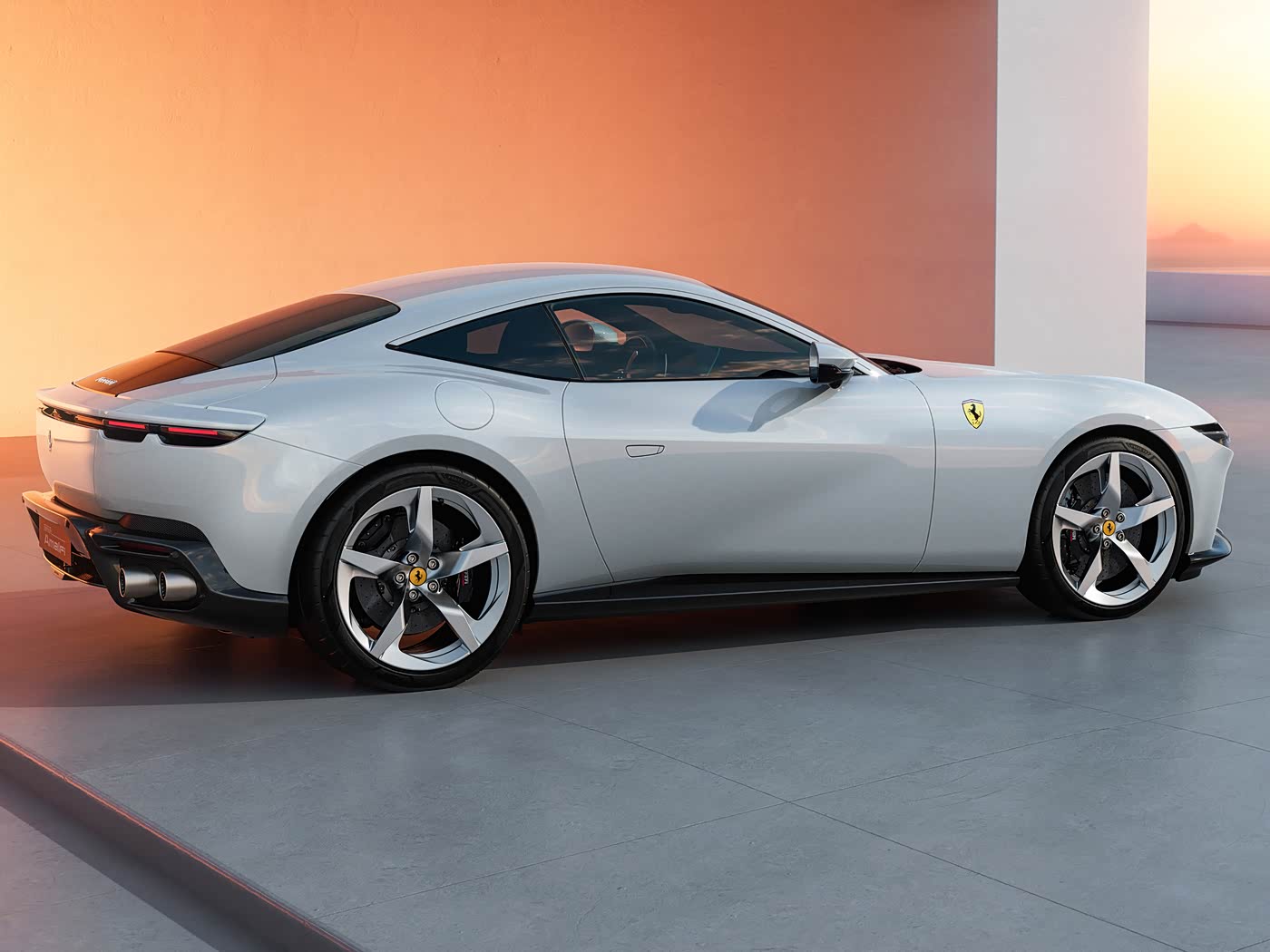 法拉利Amalfi 图片