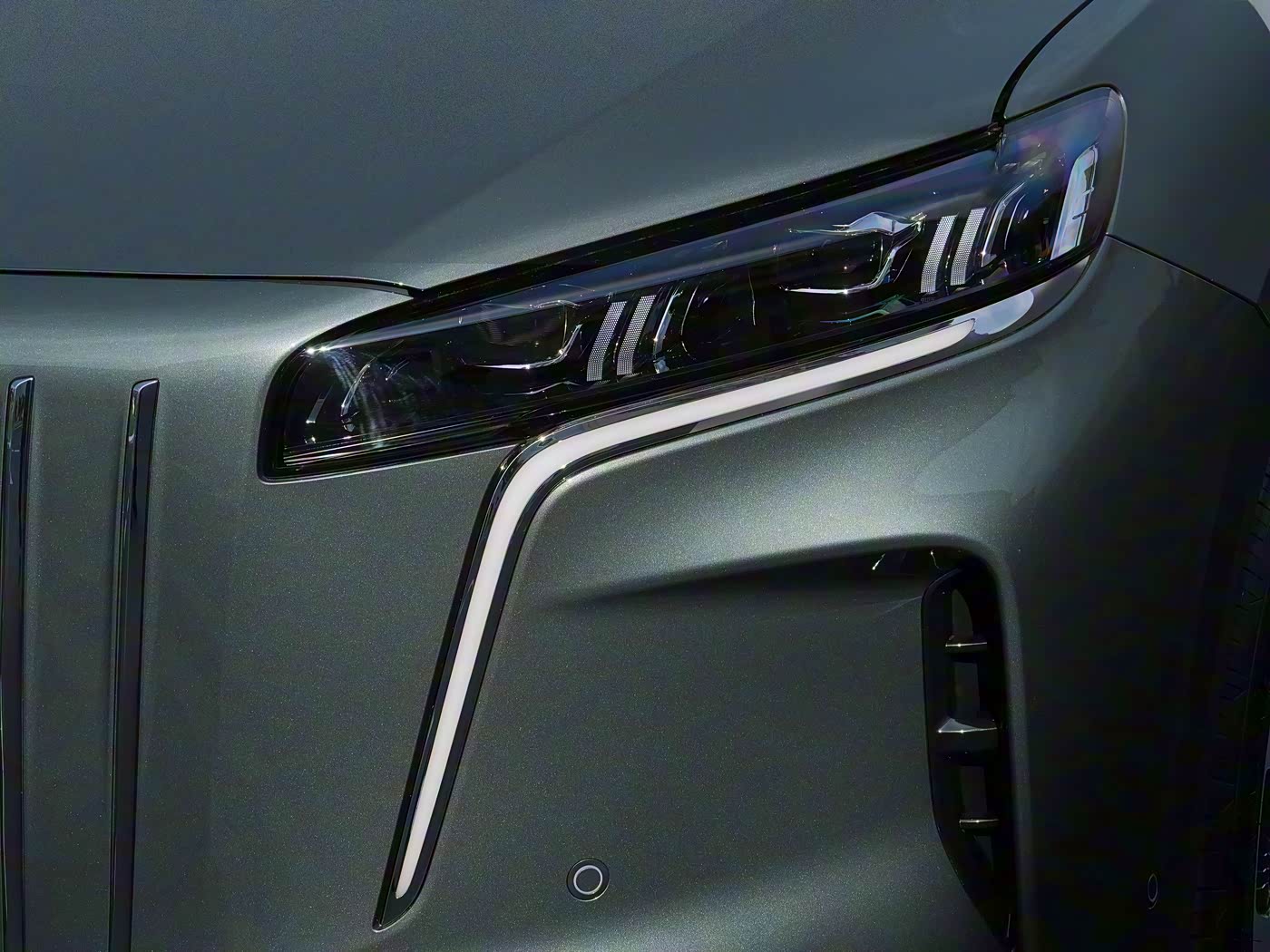 紅旗HS6 PHEV 圖片