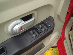 2008款 2.4L 手动 两驱 舒适型 5座