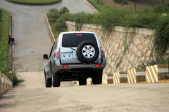 2008款 2.4L 手动 两驱 舒适型 5座
