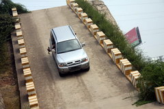 2008款 2.4L 手动 两驱 舒适型 5座