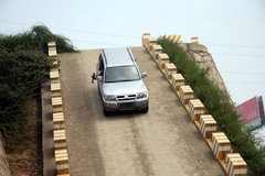 2008款 2.4L 手动 两驱 舒适型 5座
