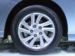 2008款 2.0 自动 舒适型 7座