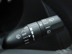 2008款 2.0 自动 舒适型 7座