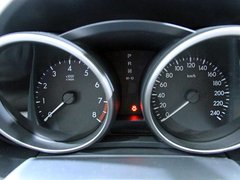 2008款 2.0 自动 舒适型 7座