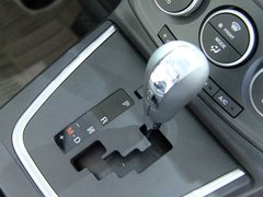 2008款 2.0 自动 舒适型 7座