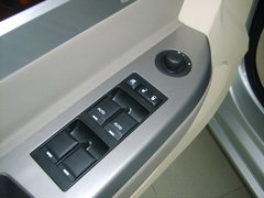 2008款 2.4 自动 豪华型