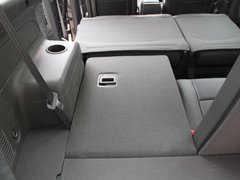 2010款 2.4L 自动 豪华型 7座
