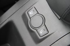 2010款 2.4L 自动 豪华型 7座