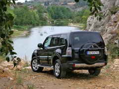 2009款 3.8L 自动 尊贵版