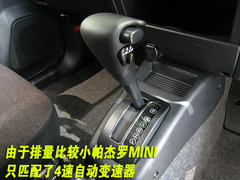 2009款 3.8L 自动 尊贵版