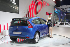 2009款 3.8L 自动 尊贵版