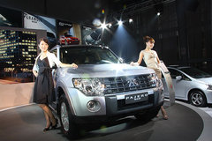 2009款 3.8L 自动 尊贵版