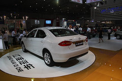 2009款 3.8L 自动 尊贵版