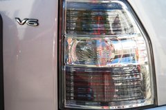 2009款 3.8L 自动 尊贵版