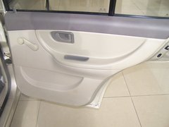 2009款 N3+ 1.0 MT 三缸两厢