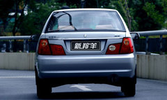 2009款 N3+ 1.0 MT 三缸两厢