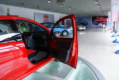 2009款 1.0L 手动 旗舰型